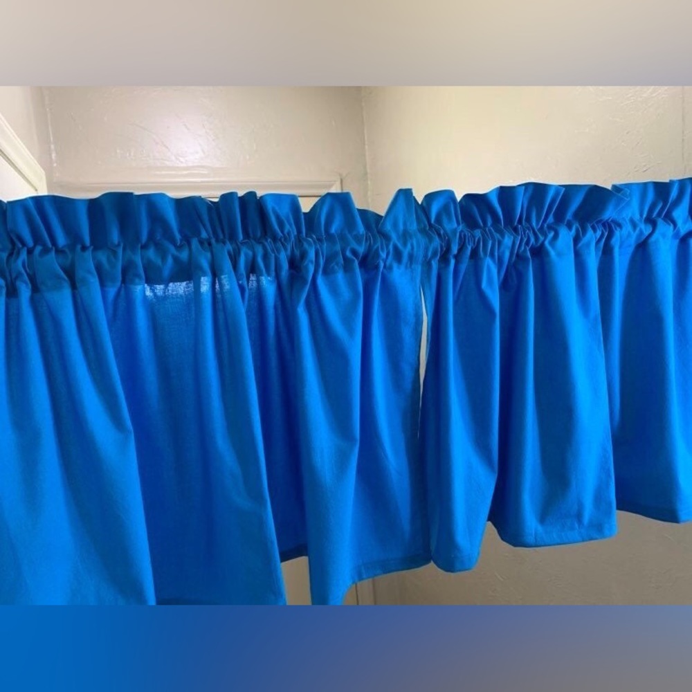 New, Blue Valance